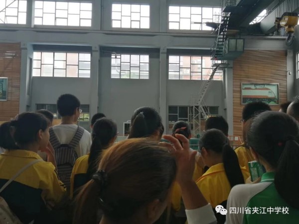 微信图片_20180831174906_副本.jpg