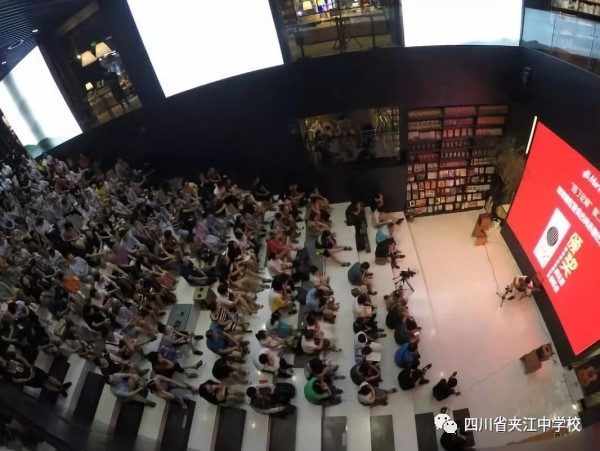 微信图片_20180903105055_副本.jpg